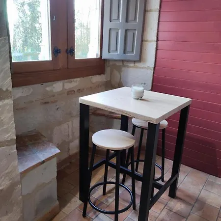 Le Grand Boust Guest house Longue